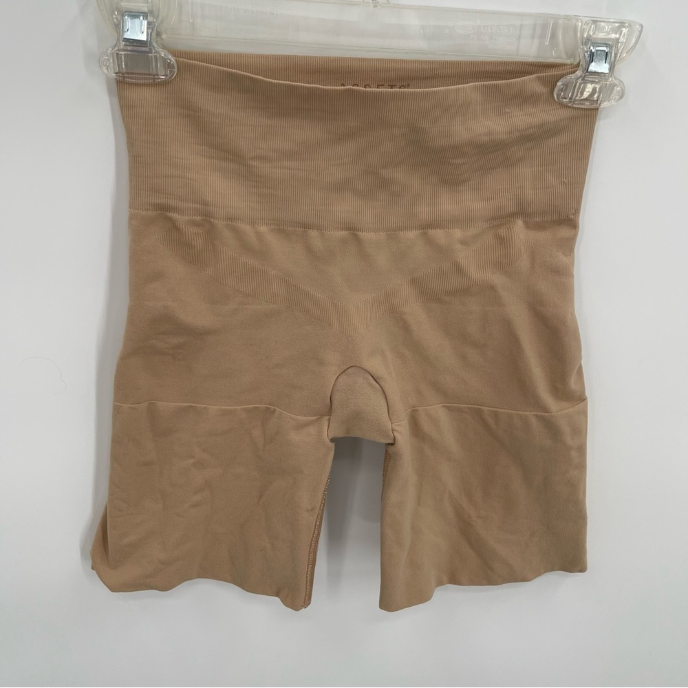 Assets by Spanx Shapewear Shorts Womens Shaping High Waist Beige XL NWOT - Picture 5 of 5